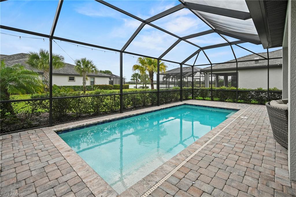 19511 Deming Ln Property Photo 4