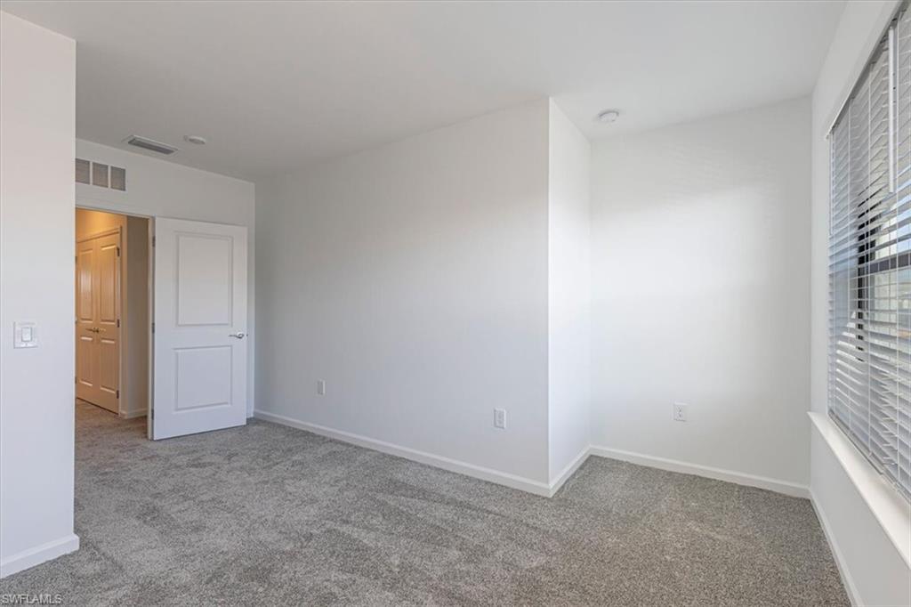 27842 Solis Grande Dr Property Photo 7
