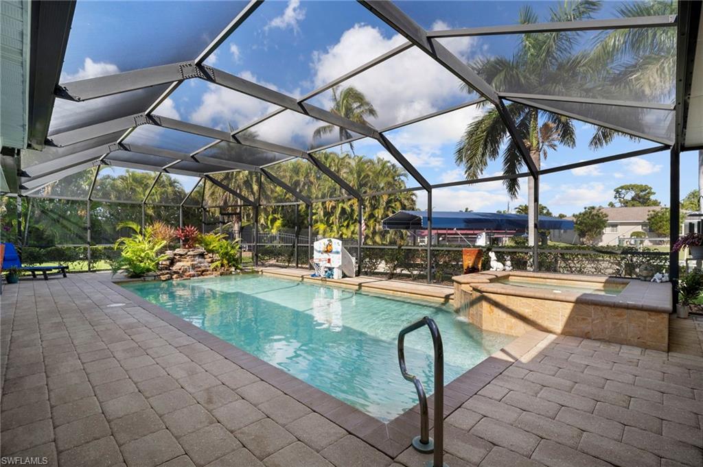 101 41st Ter Property Photo 9