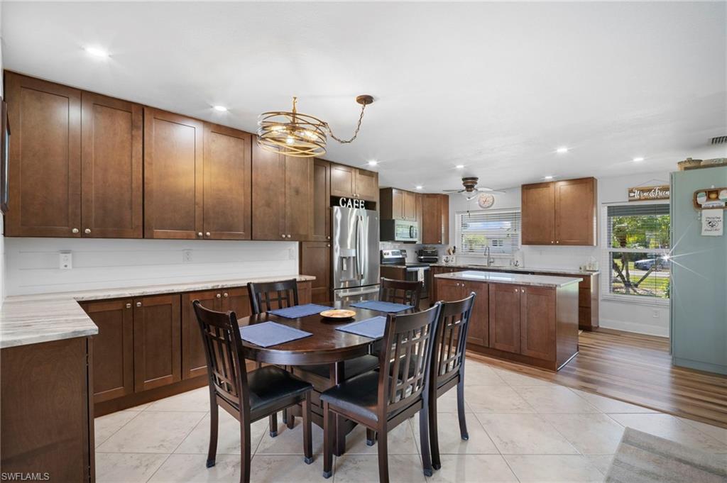 101 41st Ter Property Photo 18