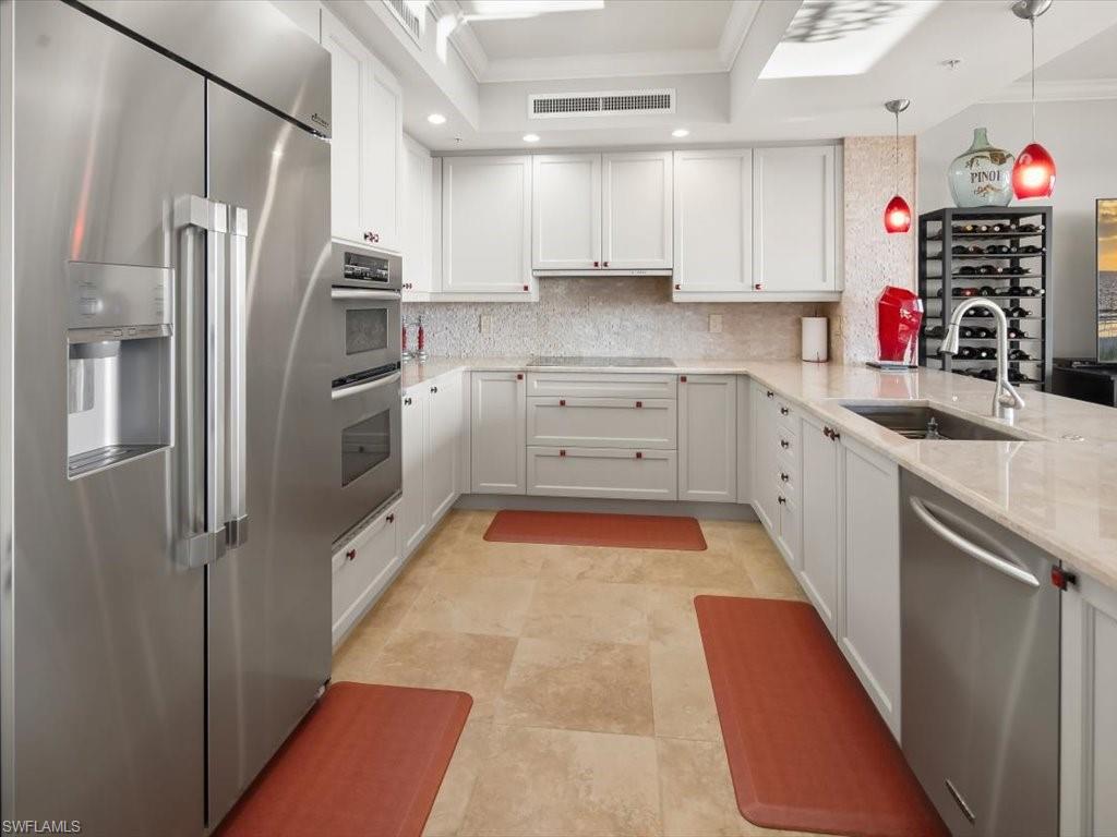 1050 Borghese Ln 1404 Property Photo 16