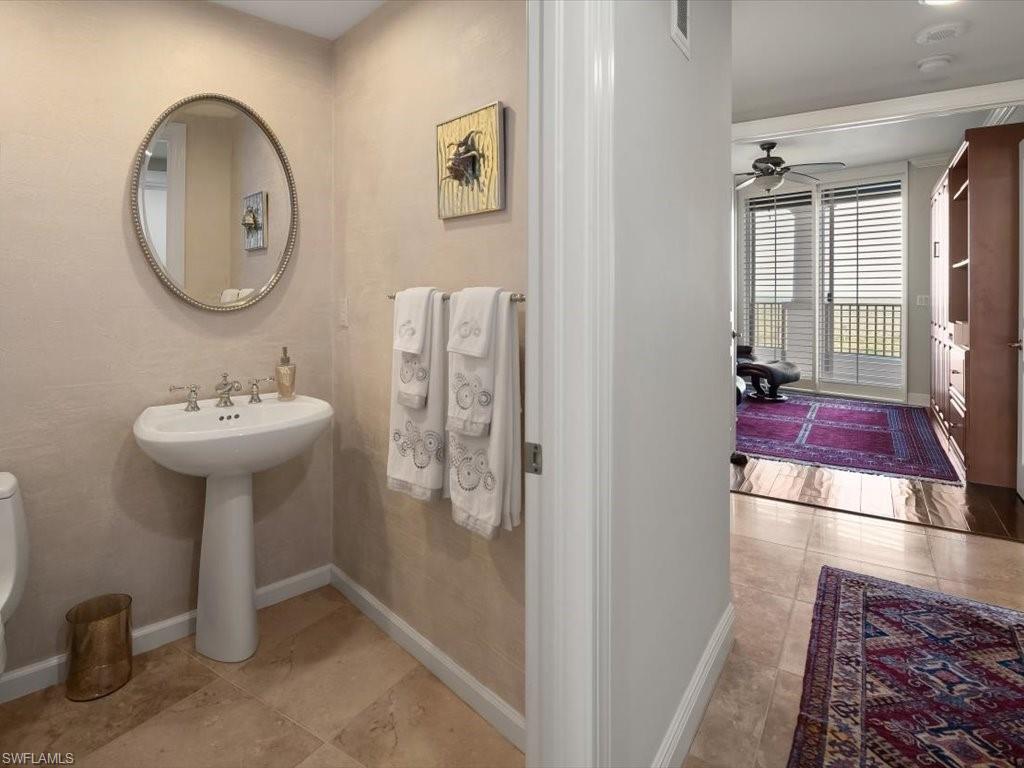 1050 Borghese Ln 1404 Property Photo 26