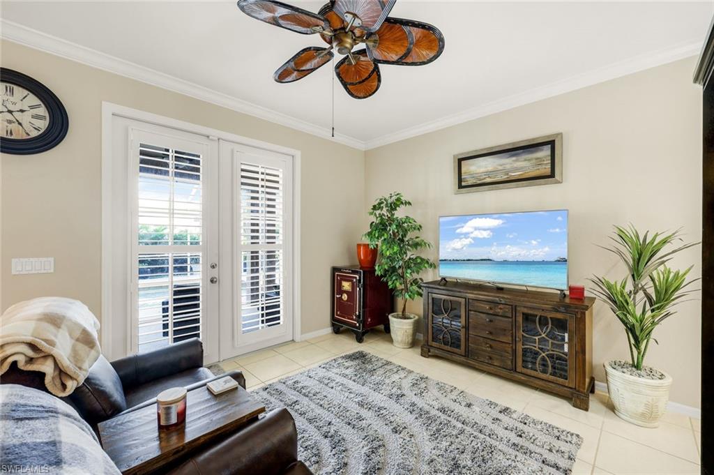 8493 Laurel Lakes Blvd Property Photo 15
