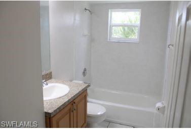 4520 5th Pl Property Photo 13