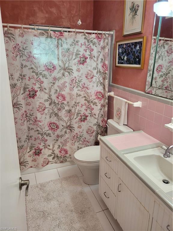 870 Forest Ave Property Photo 12