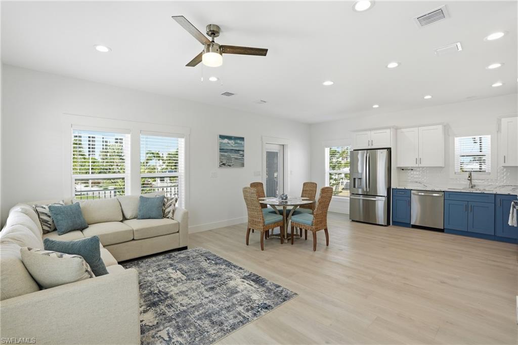 1 Fairview Blvd Property Photo 6