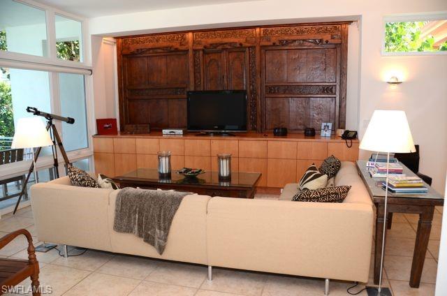 56 Gulf Shore Blvd S Property Photo 6