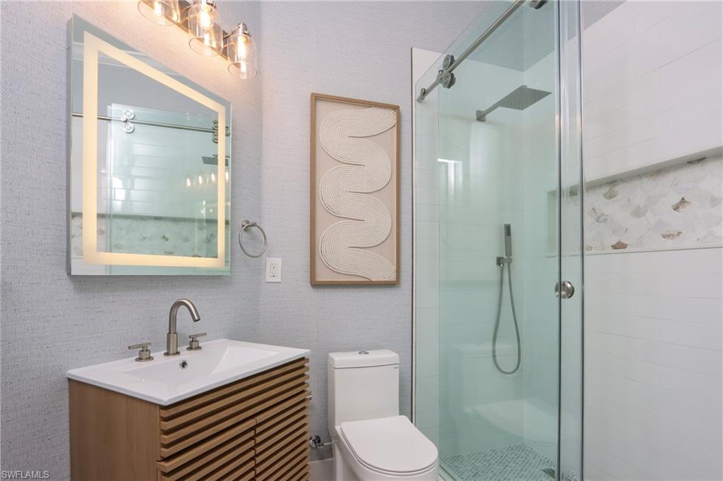 678 11th Ave S Property Photo 23