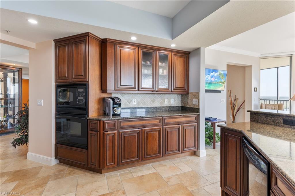 1060 Borghese Ln 1506 Property Photo 14