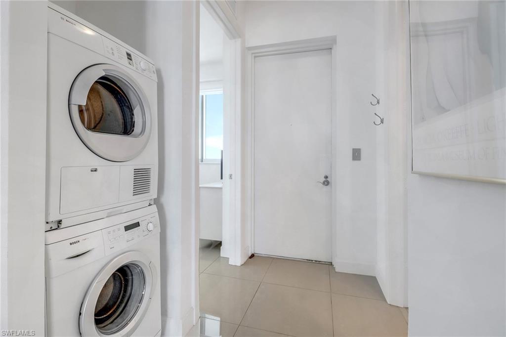 3000 Oasis Grand Blvd Mph6 Property Photo 25