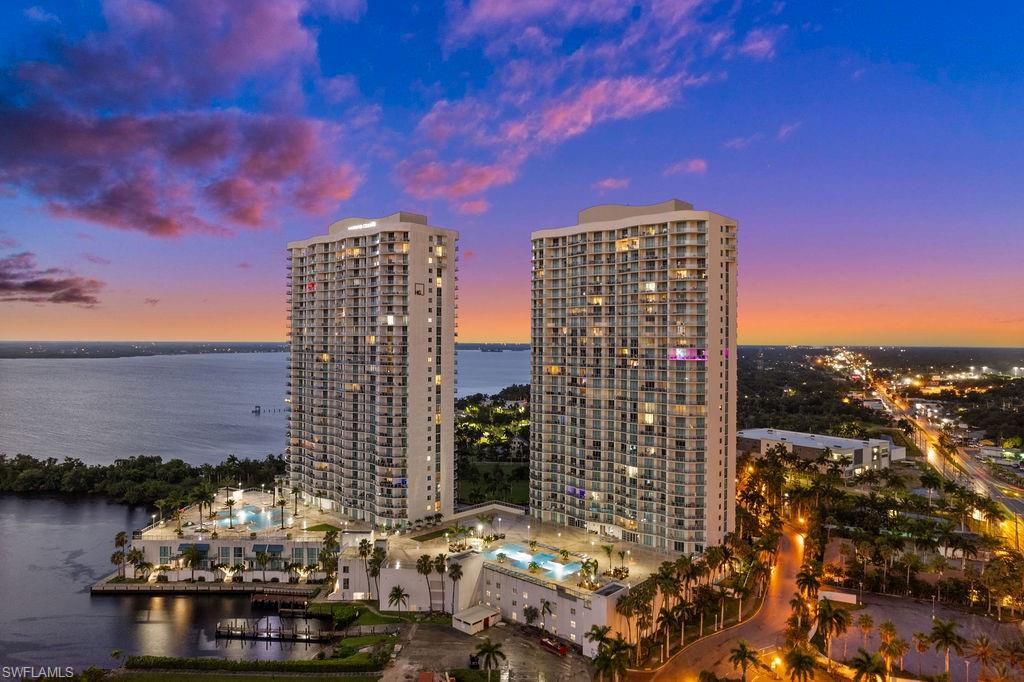 3000 Oasis Grand Blvd Mph6 Property Photo 44