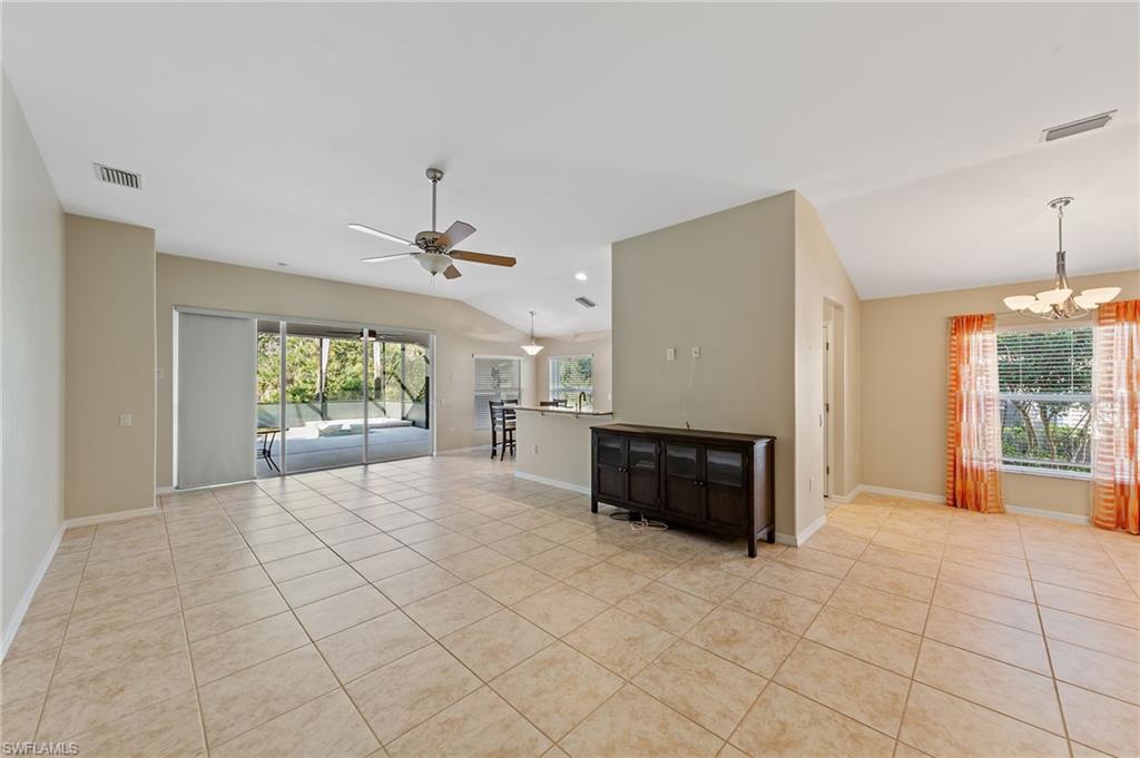 9996 Horse Creek Rd Property Photo 14