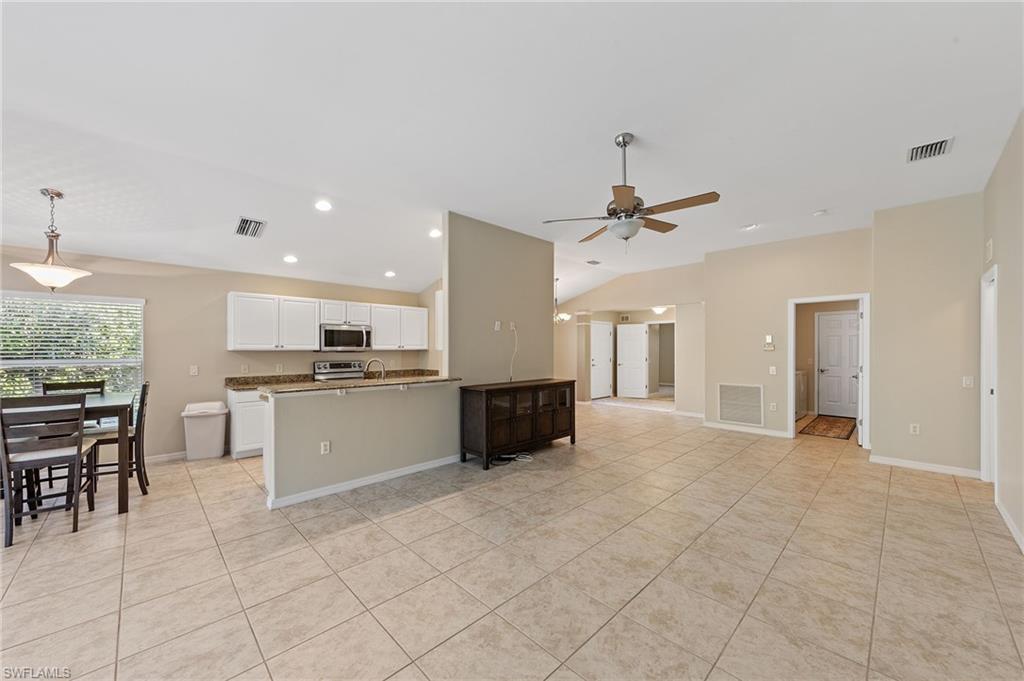 9996 Horse Creek Rd Property Photo 15