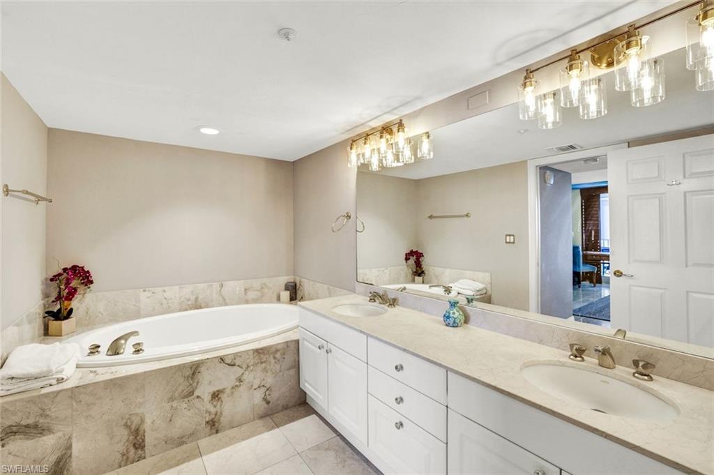 6849 Grenadier Blvd 1602 Property Photo 11