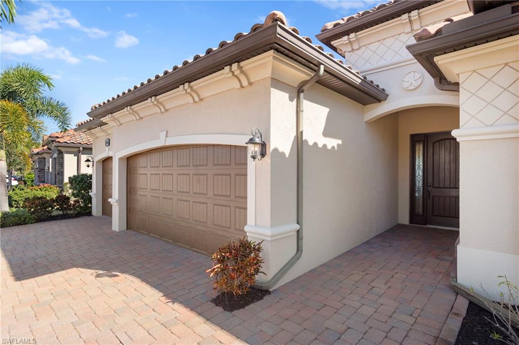 28095 Kerry Ct Property Photo 4