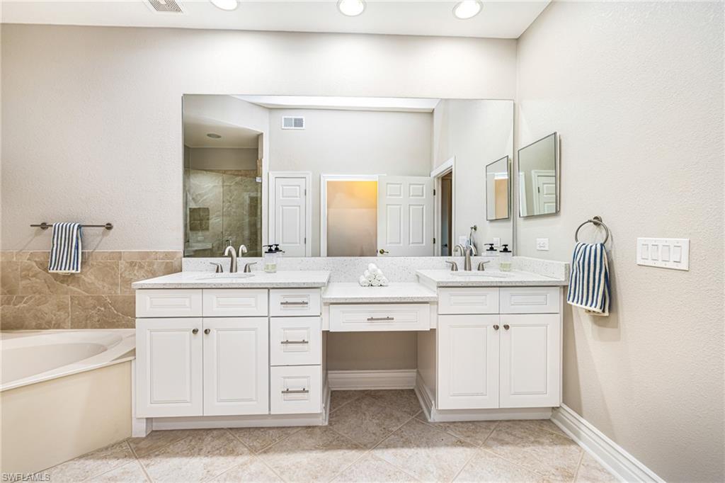 5051 Indigo Bay Blvd 102 Property Photo 21