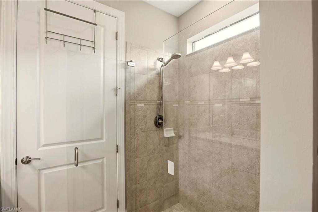 11216 Carlingford Rd Property Photo 23