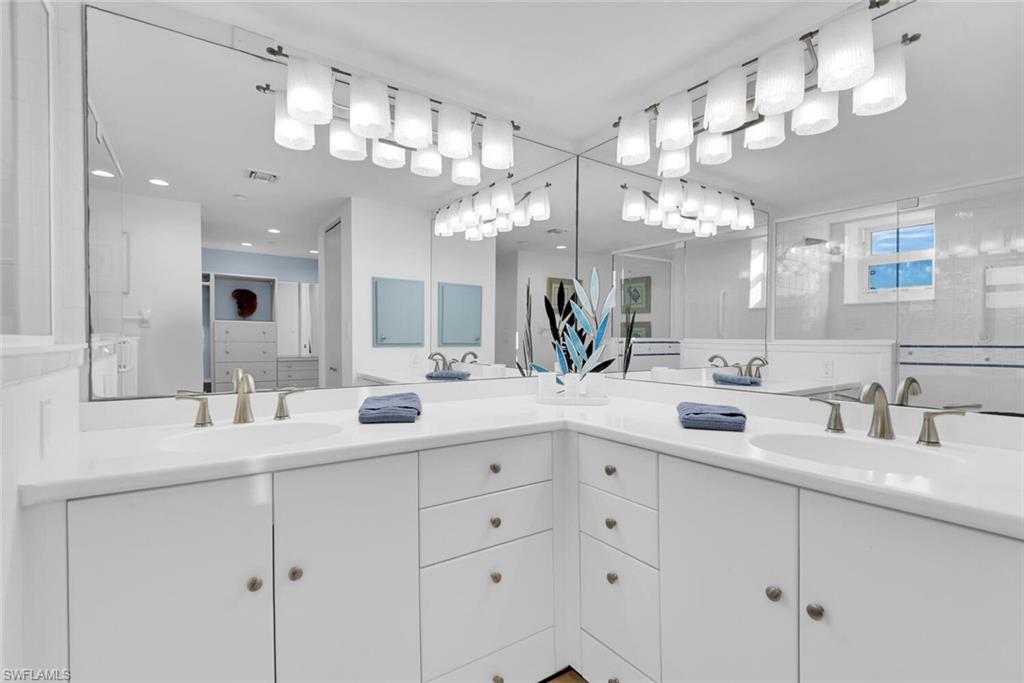 6101 Pelican Bay Blvd # 1805 Property Photo 22