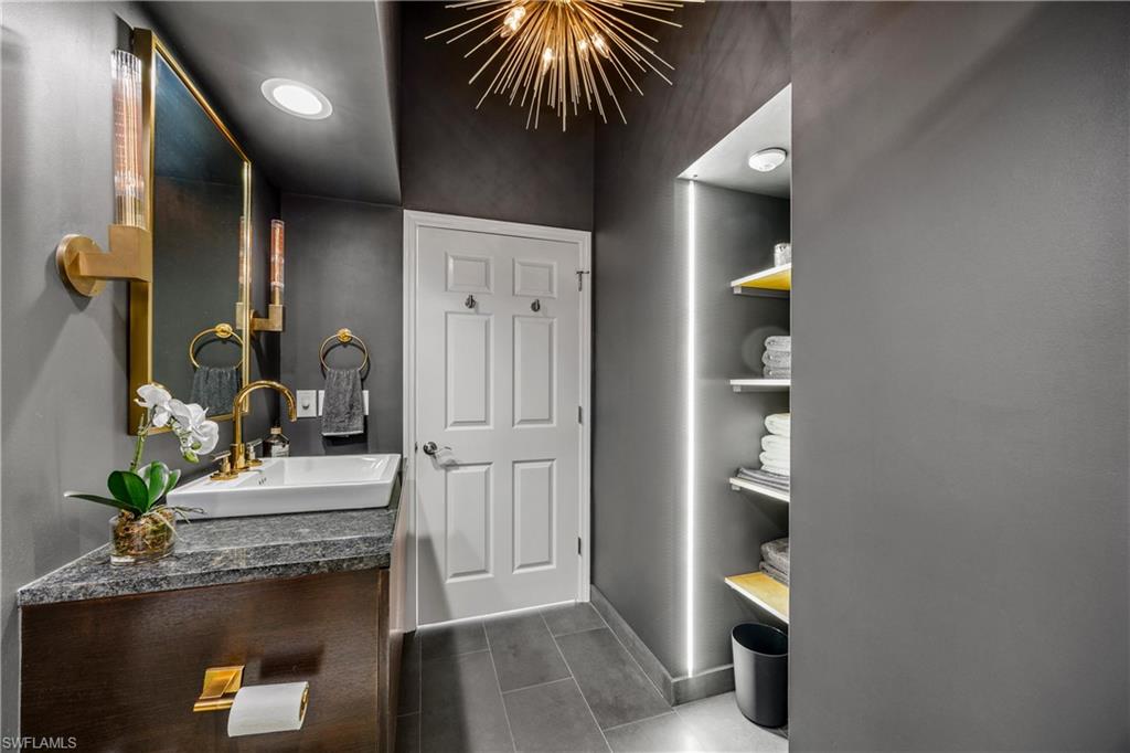 28871 Bermuda Lago Ct 304 Property Photo 27