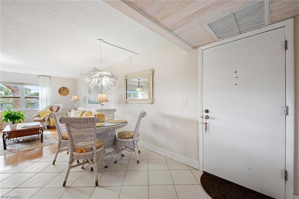 1085 Forest Lakes Dr 8305 Property Photo 3