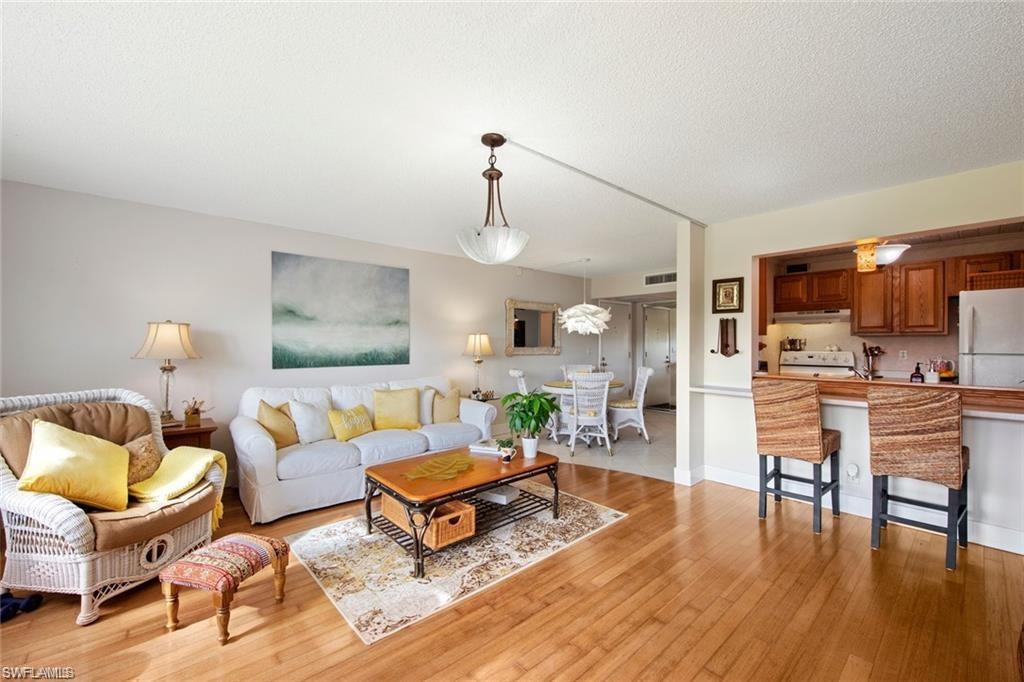 1085 Forest Lakes Dr 8305 Property Photo 9