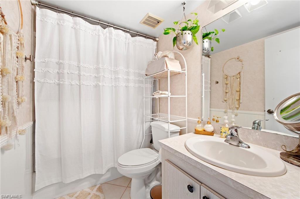 1085 Forest Lakes Dr 8305 Property Photo 13