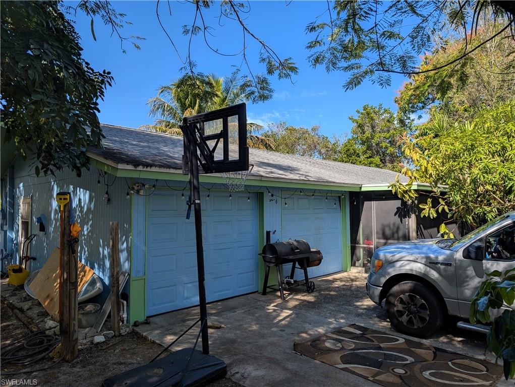 2416 Andrew Dr Property Photo 1