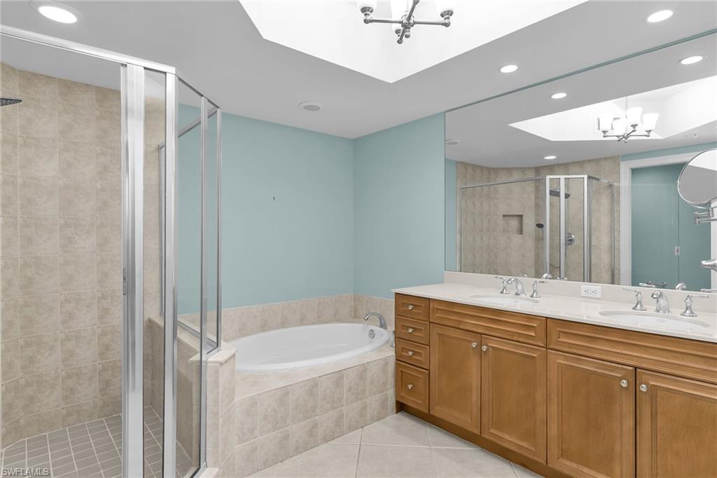 1065 Borghese Ln 1902 Property Photo 16