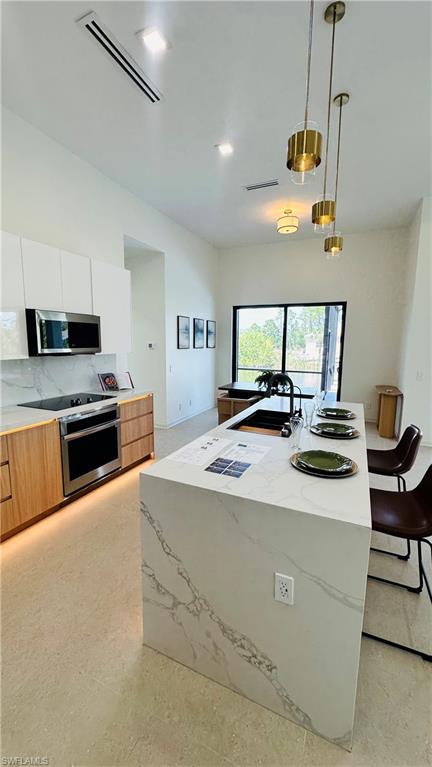 15048 Hennipen Cir E Property Photo 23