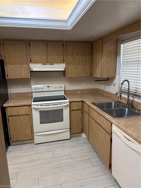 4955 Pepper Cir B206 Property Photo 1