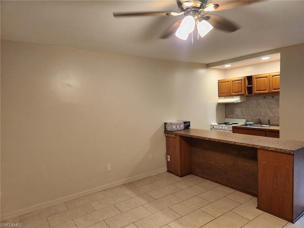 1062 Hartley Ave 203 Property Photo 6