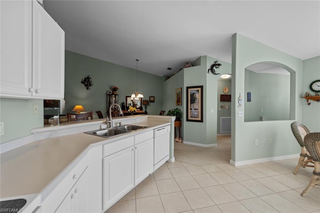 10124 Colonial Country Club Blvd 503 Property Photo 9