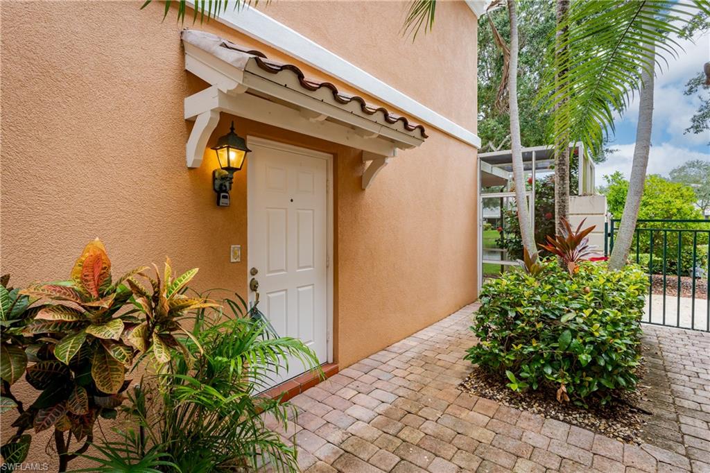 5353 Cove Cir Property Photo 4