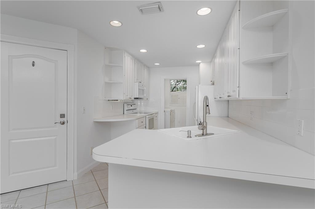 5353 Cove Cir Property Photo 12