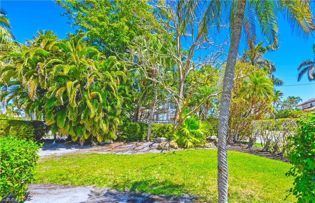 2125 Marina Dr Property Photo 32