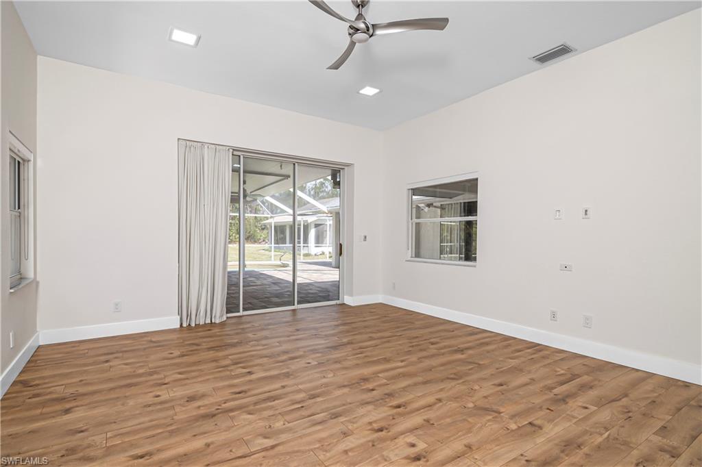 5099 Tallowood Way Property Photo 16