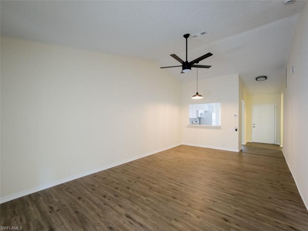 4209 Castlewood Dr Property Photo 6