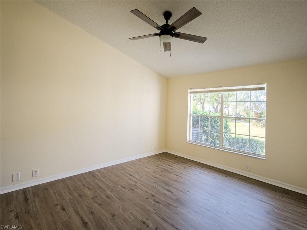 4209 Castlewood Dr Property Photo 8