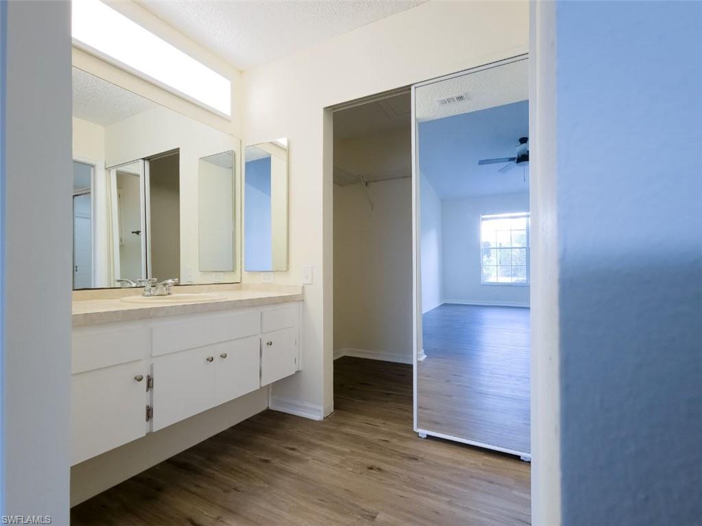 4209 Castlewood Dr Property Photo 10