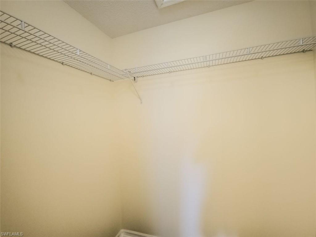 4209 Castlewood Dr Property Photo 12