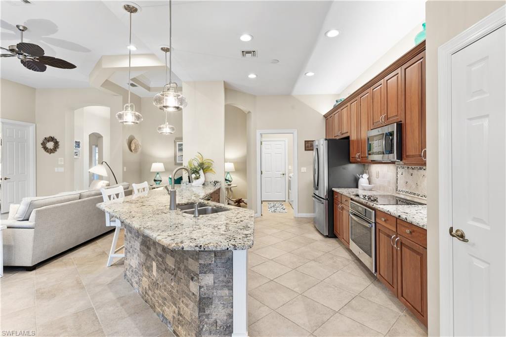 23659 Via Carino Ln Property Photo 7