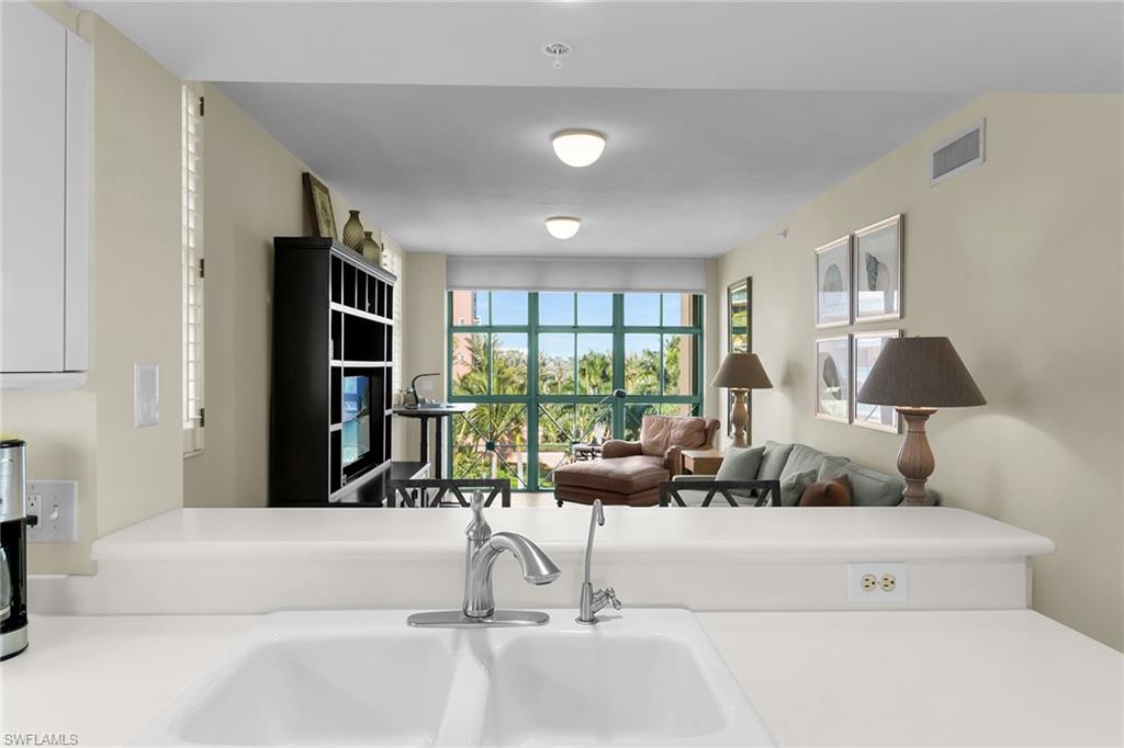 980 Cape Marco Dr 508 Property Photo 13