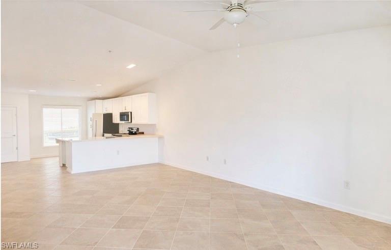 15940 Grassland Ln 2526 Property Photo 4