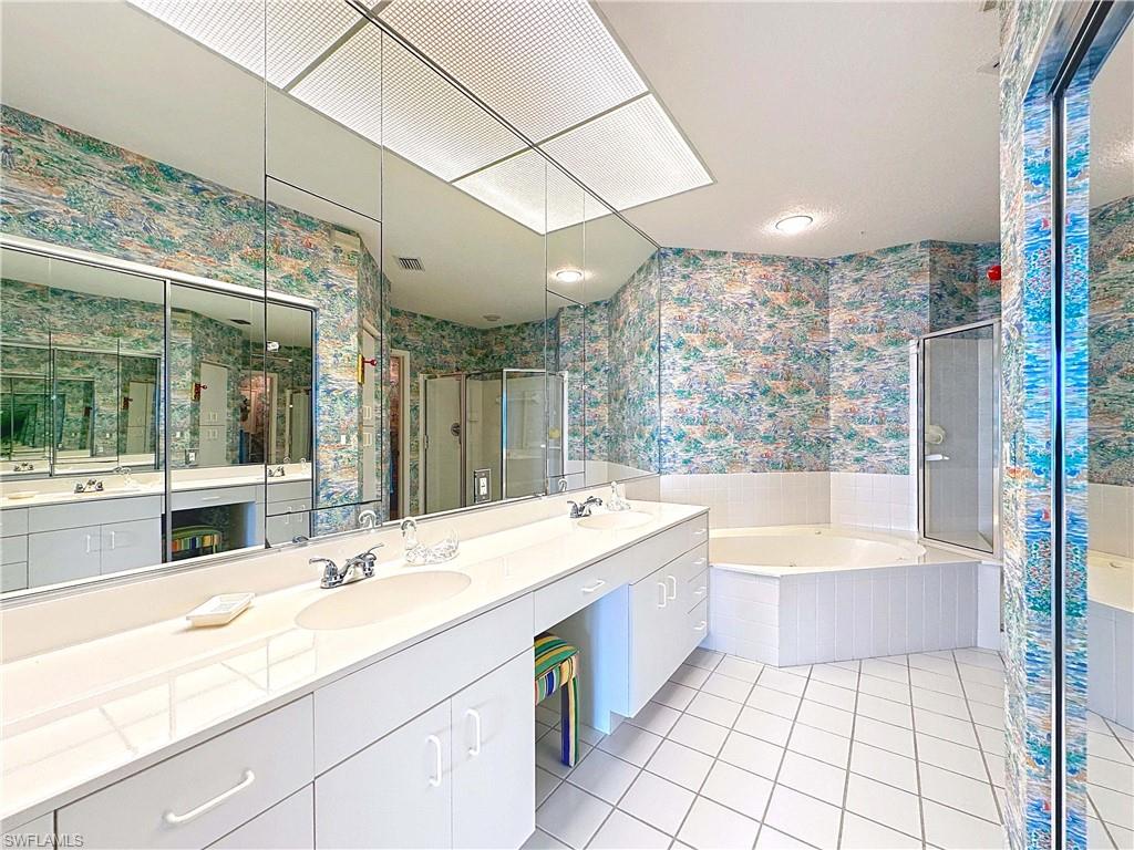 269 Barefoot Beach Blvd Ph3 Property Photo 11