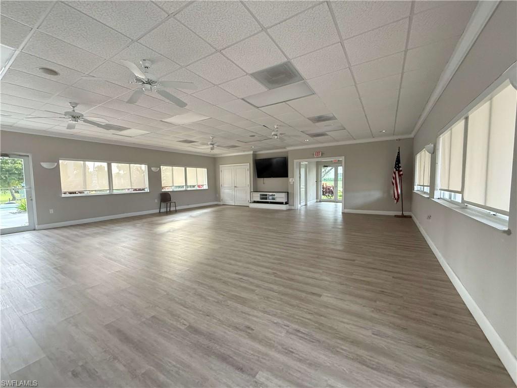 408 Broad Ave S H408 Property Photo 16