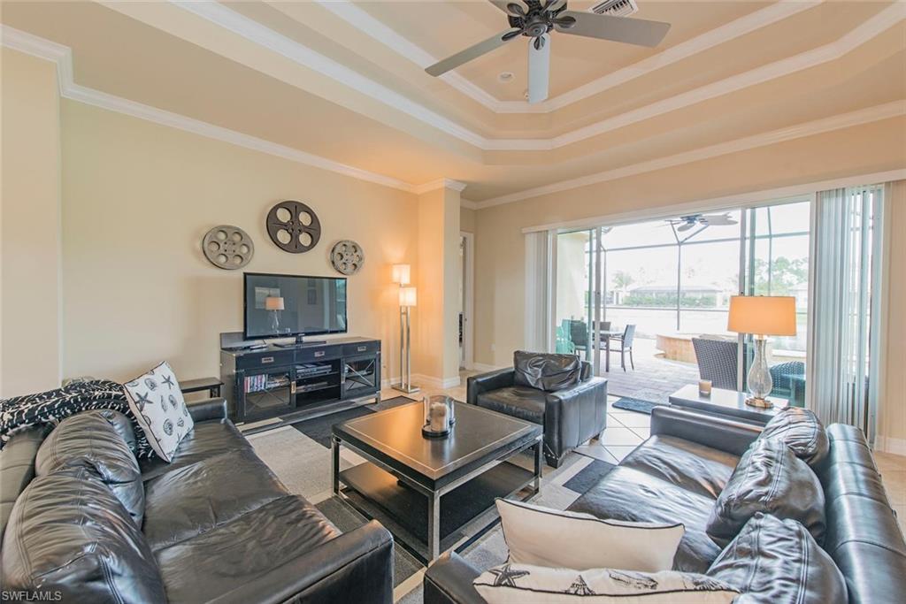 6559 Monterey Pt Property Photo 3