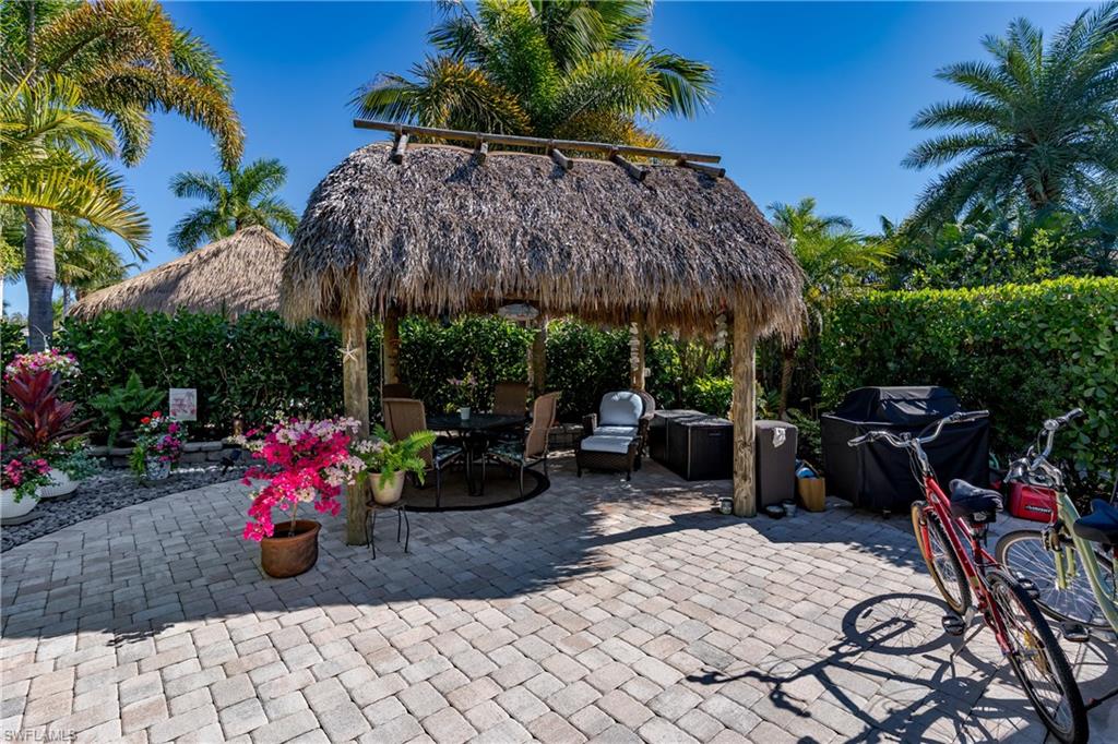 13466 Ladyfish Ln Property Photo 2