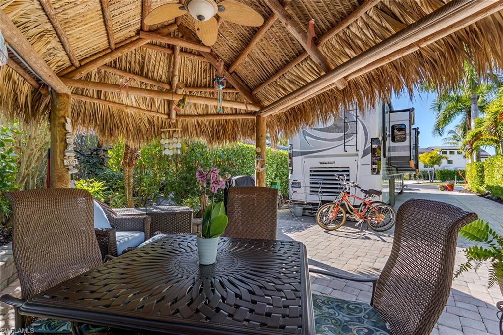 13466 Ladyfish Ln Property Photo 8
