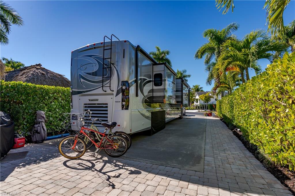 13466 Ladyfish Ln Property Photo 27
