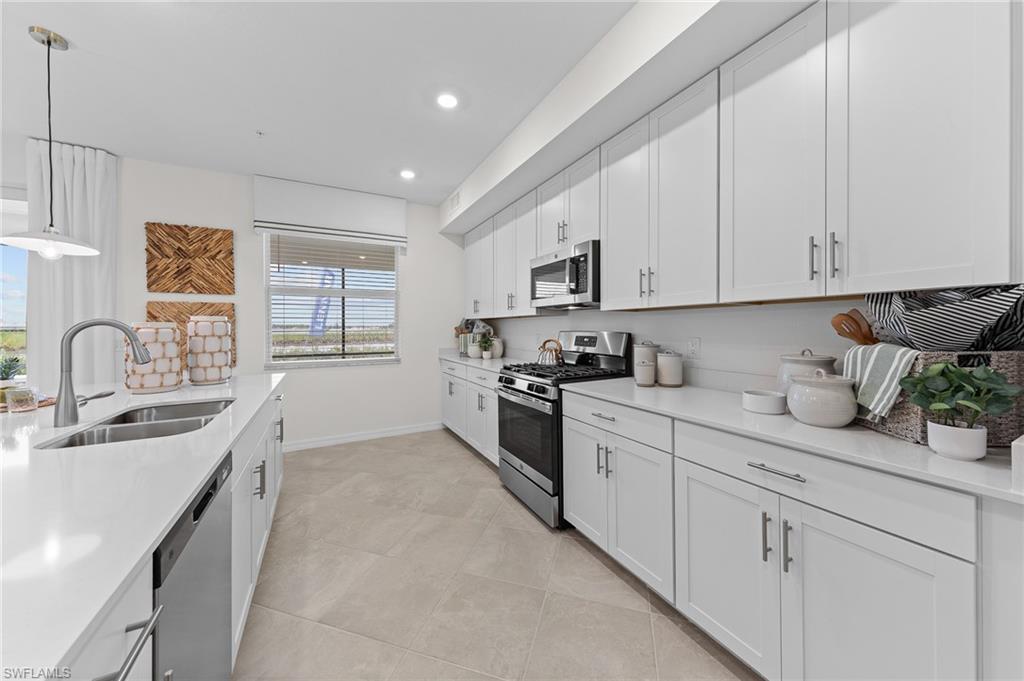 16556 Kingwood Lane 34-102 Property Photo 12